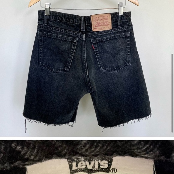 Vintage Levi’s 550 remade longline denim cut-off shorts. 🖤 - Picture 6 of 8